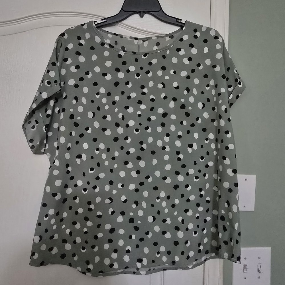 Polka Dot Women's Top - Green